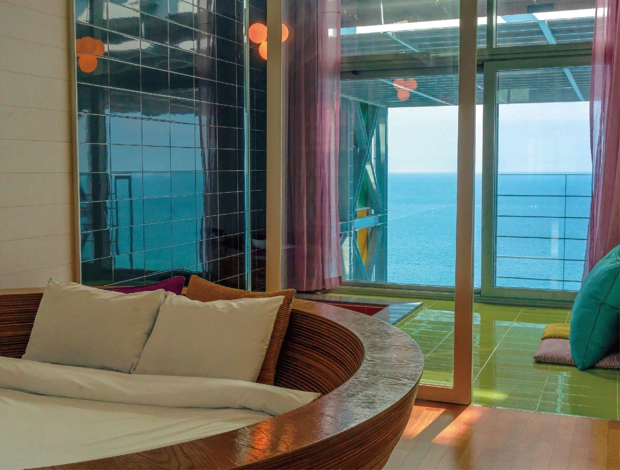 Haslla Art World Museum Hotel Gangneung Buitenkant foto